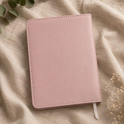 One Minute With God for Women | 365 Daily Devotions